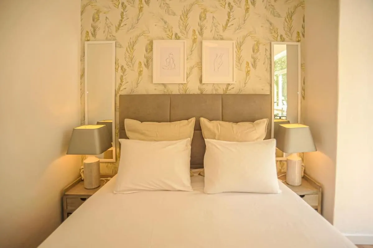Pensión Guesthouse Marques De Pombal - 8 Bedroom Apartment Lisboa