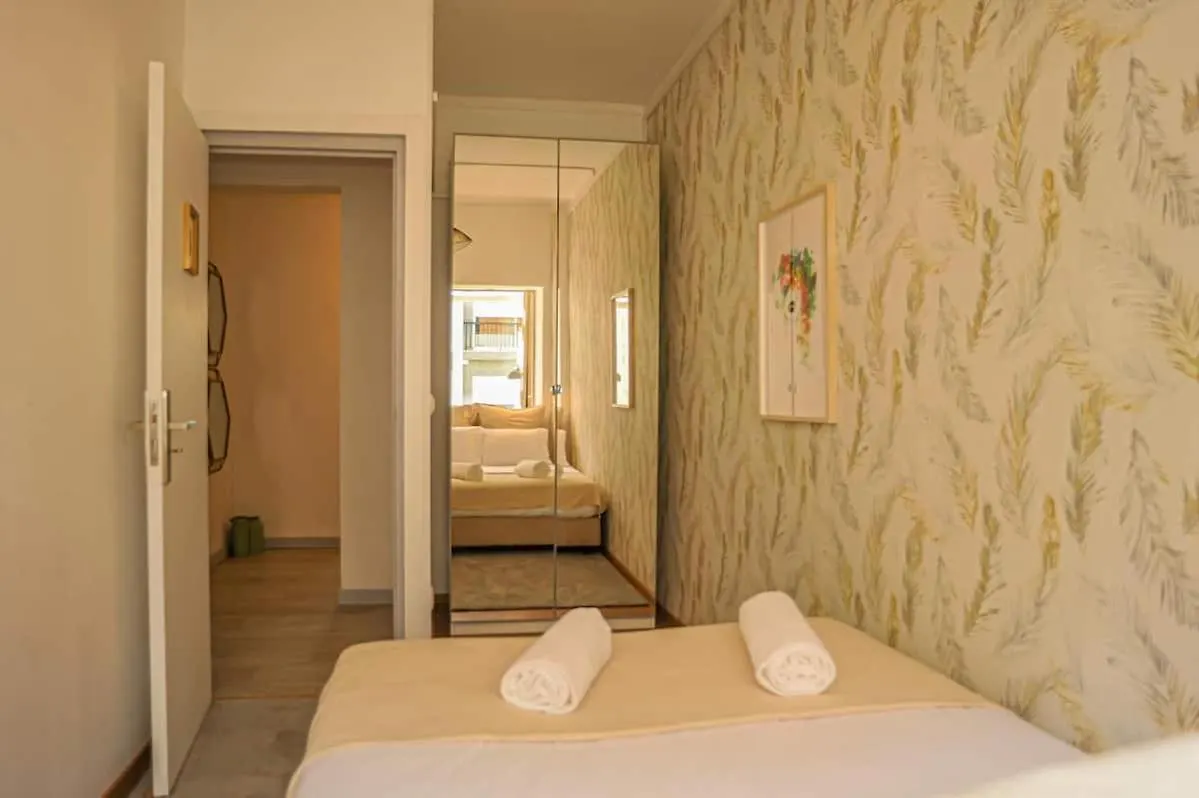 Guesthouse Marques De Pombal - 8 Bedroom Apartment Lisboa