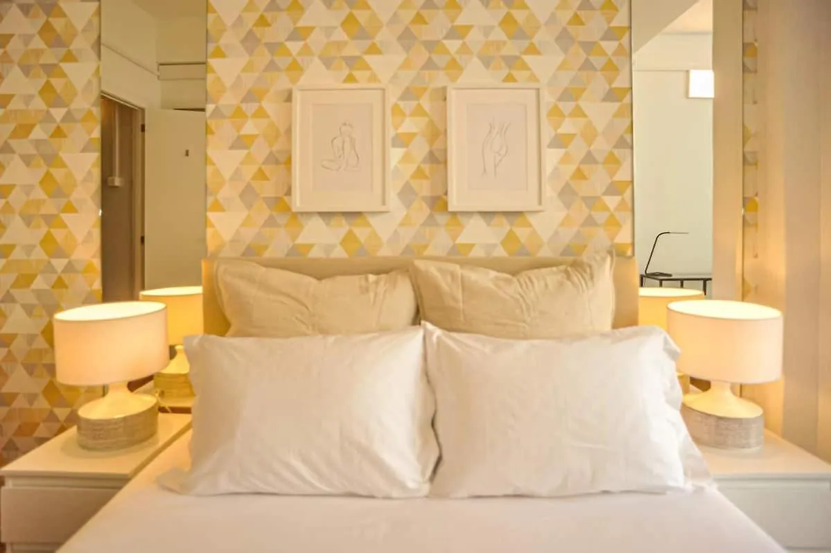 Casa de hóspedes Guesthouse Marques De Pombal - 8 Bedroom Apartment Lisboa Portugal